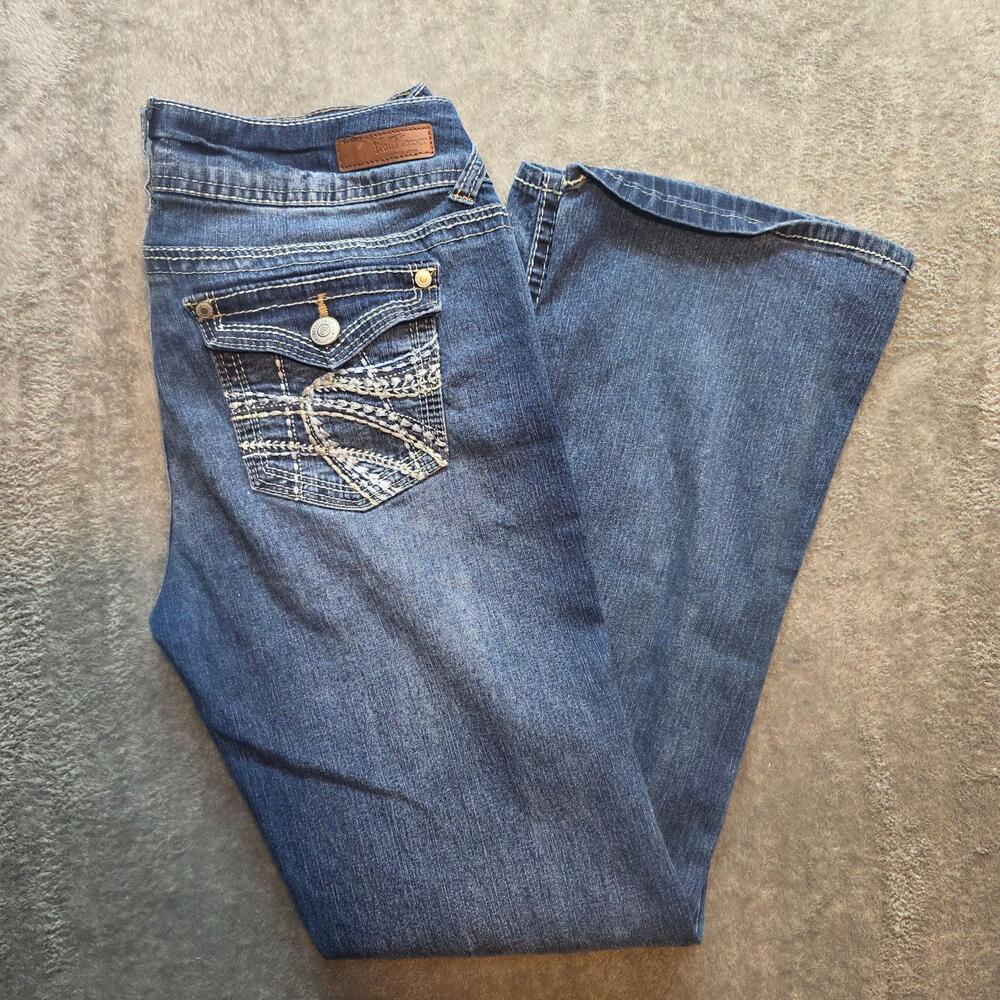 WallFlower Bootcut Jeans Juniors 18 Blue Medium Wash Low Rise Embroidered Denim
